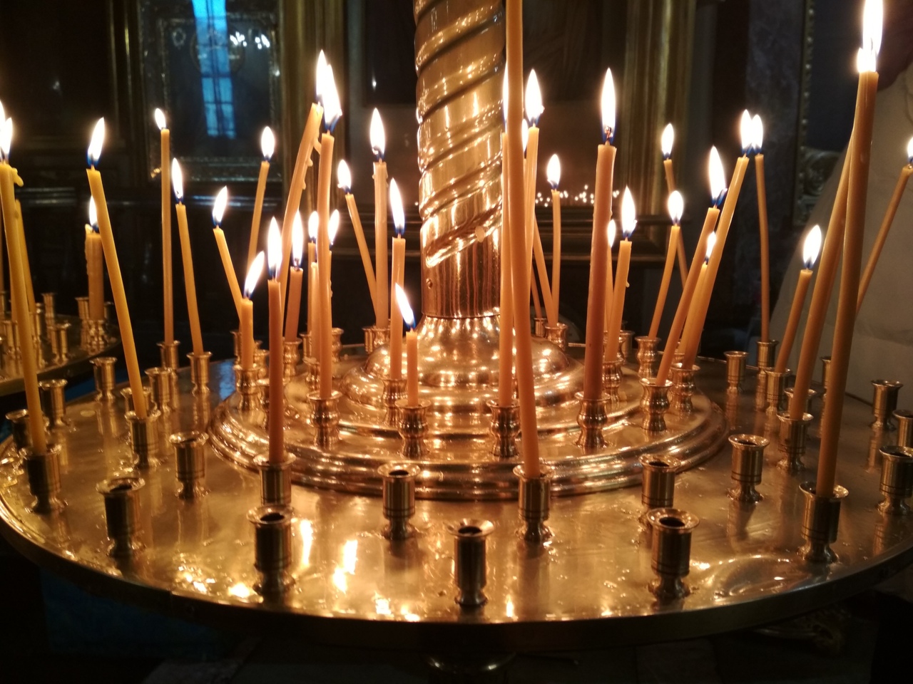 свеча, фото Ю. Трекозова.jpg