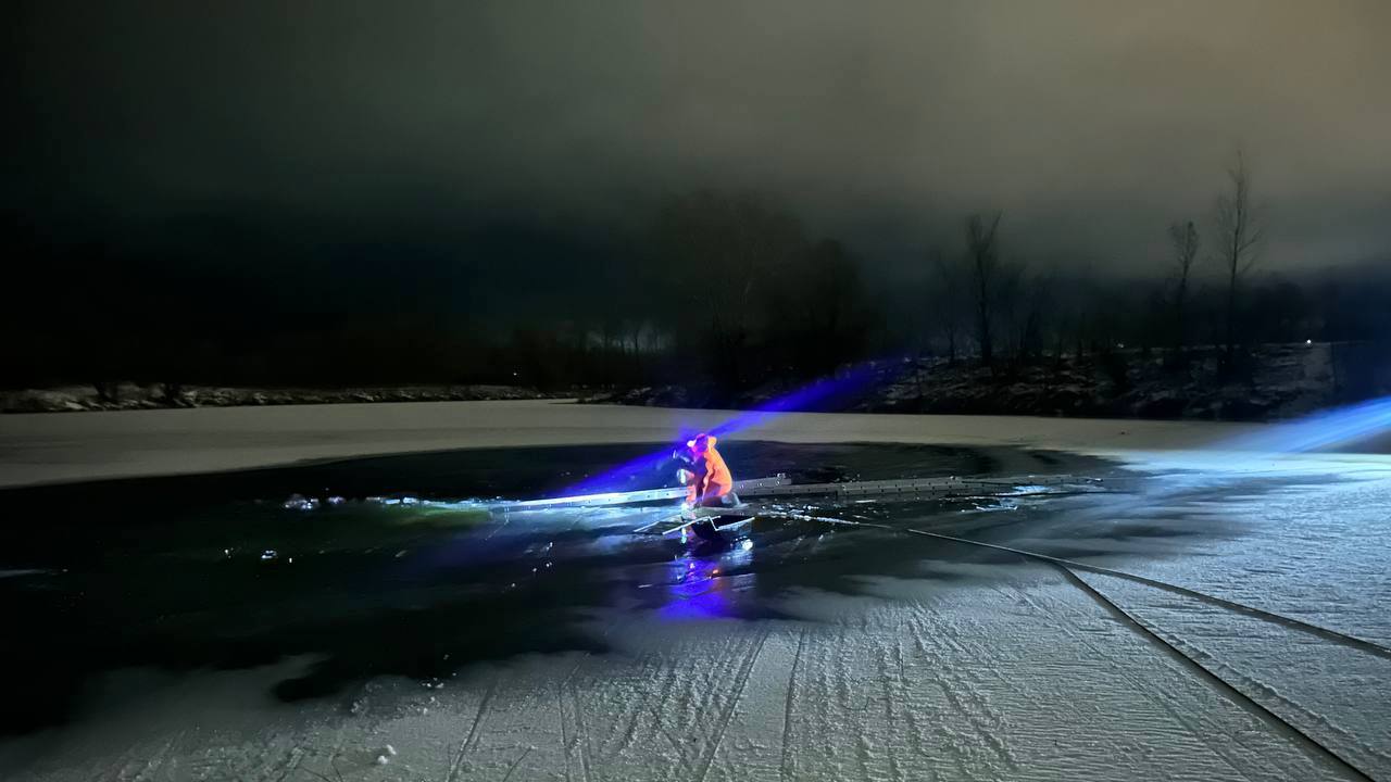 ЧП на Волге.jpg